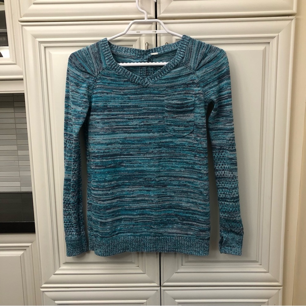 Ivivva by Lululemon girl’s v-neck sweater